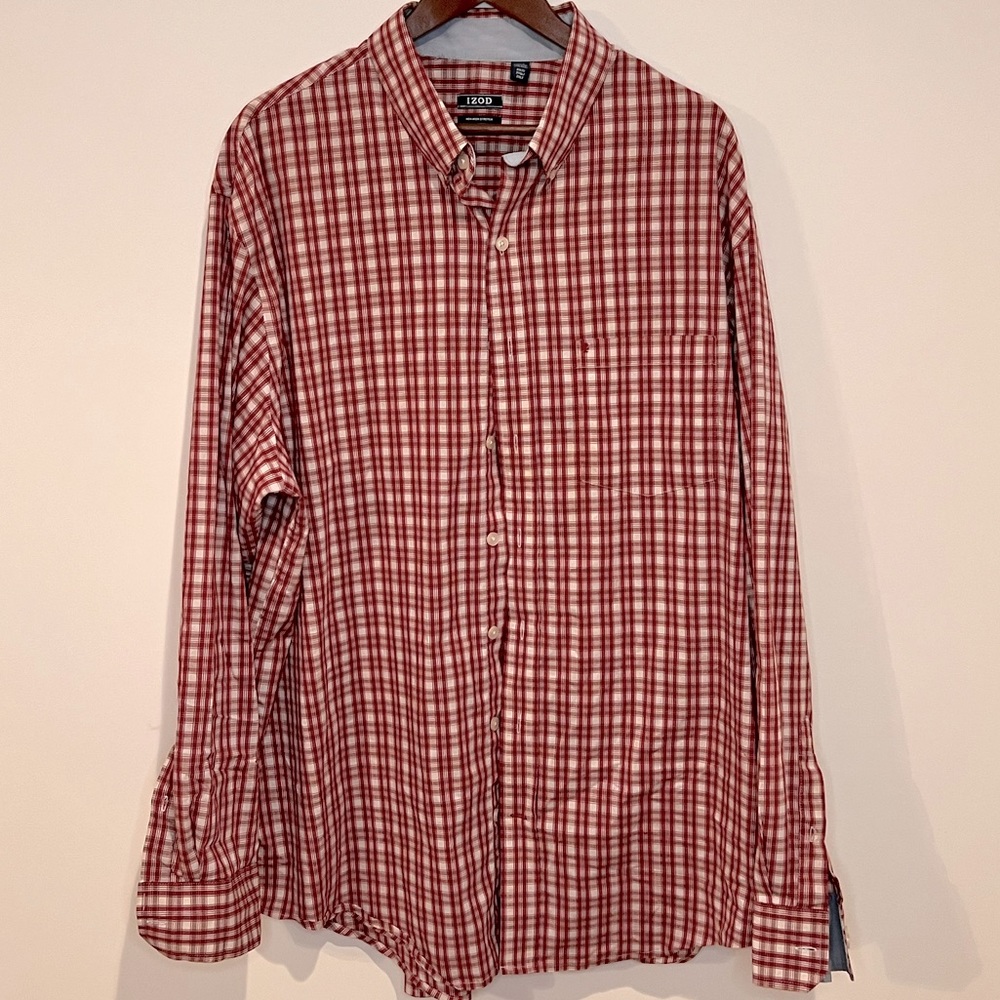IZOD No Iron Stretch Button Down